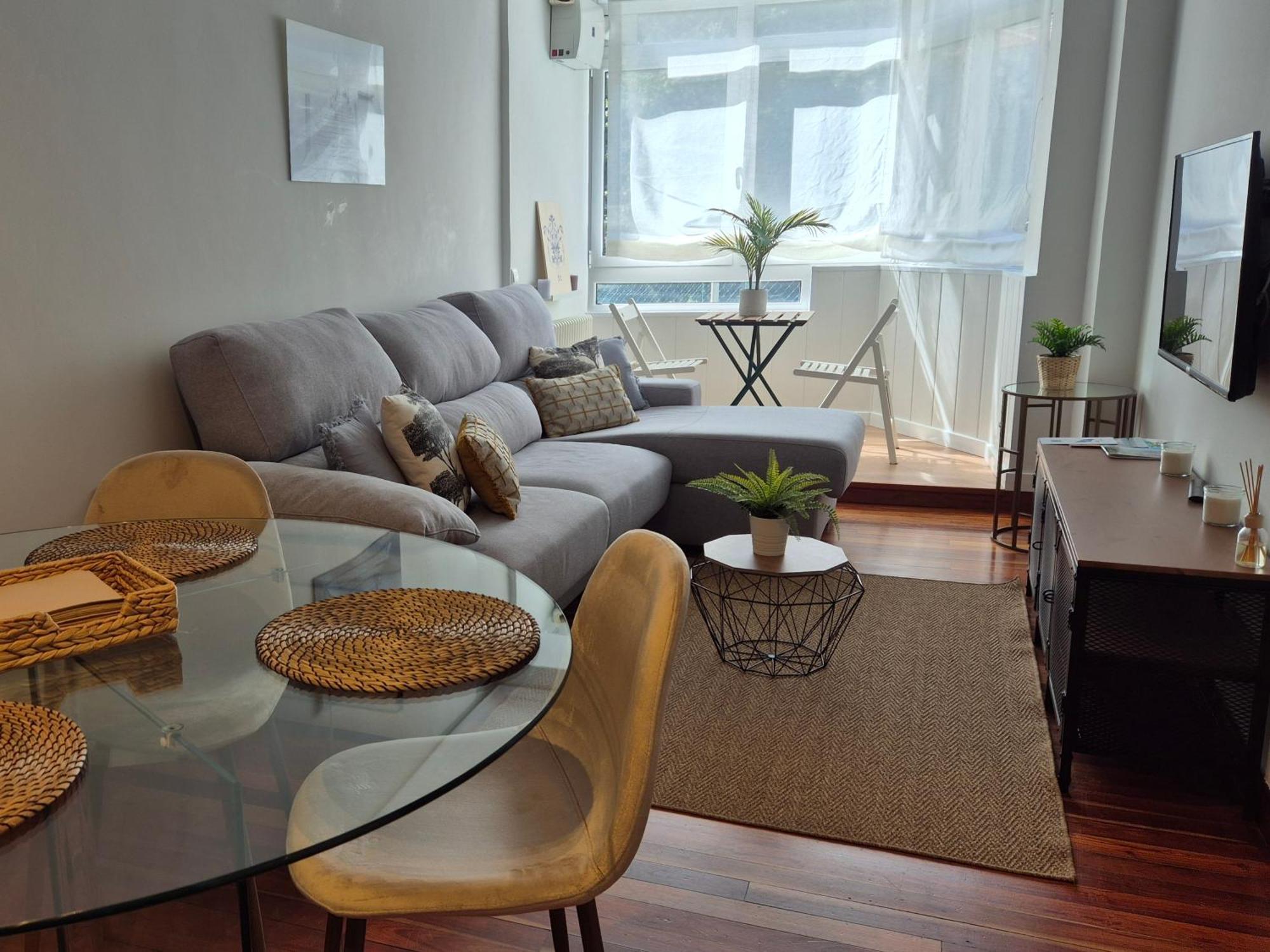 Urbanizacion Delfines Appartement *